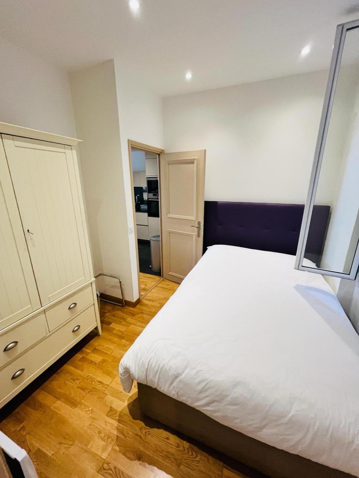 Ferienwohnung Golden Triangle 2Br/2Ba Cannes Exterior foto